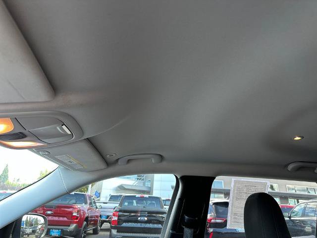 Used 2019 Jeep Cherokee Latitude w/ Popular Appearance Group FWD image 15
