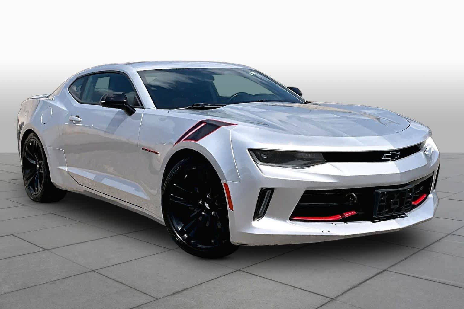 Used 2018 Chevrolet Camaro LT w/ Redline Edition RWD image 3