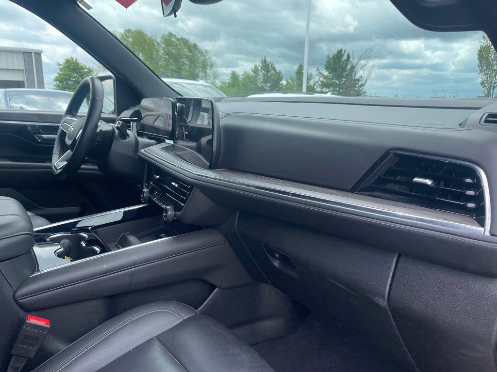Used 2025 Chevrolet Tahoe LT RWD image 31