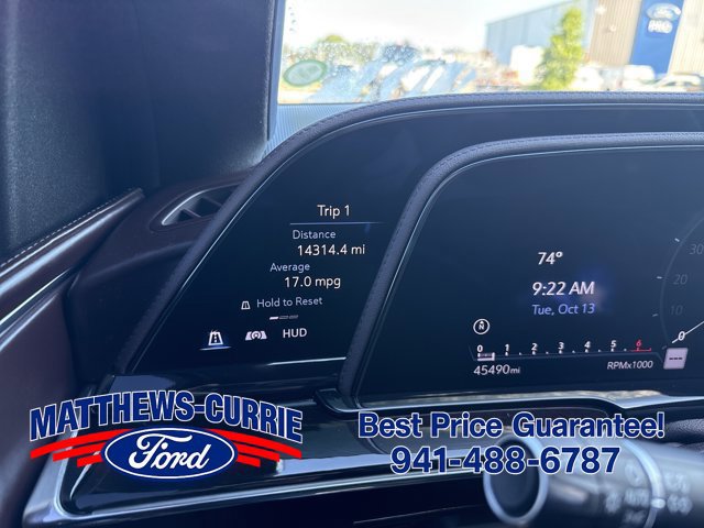 Used 2023 Cadillac Escalade Sport Platinum w/ LPO, ONYX Package AWD/4WD image 18