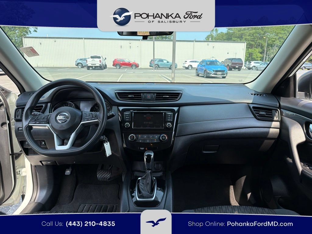 Used 2018 Nissan Rogue SV FWD image 8