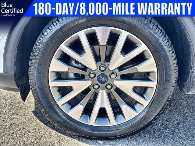Certified 2020 Ford Escape Titanium AWD/4WD image 19
