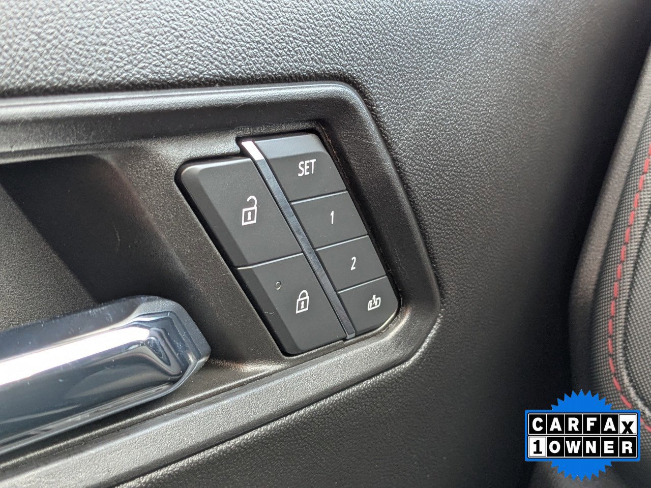 Used 2024 Chevrolet Colorado Z71 w/ Z71 Convenience Package 2 image 26