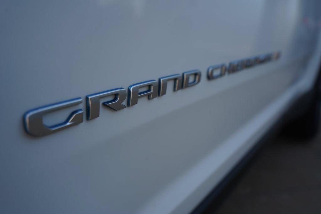 Used 2024 Jeep Grand Cherokee Limited 4xe AWD/4WD image 7