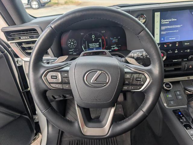 Used 2024 Lexus GX 550 image 8