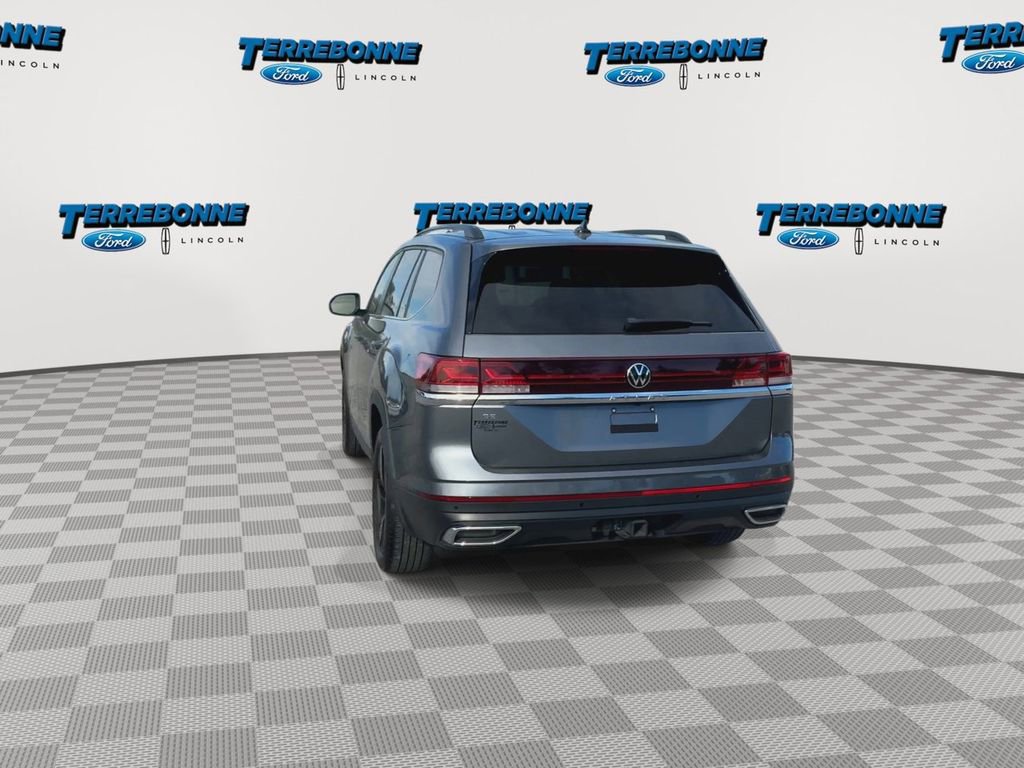 Used 2024 Volkswagen Atlas SE image 5