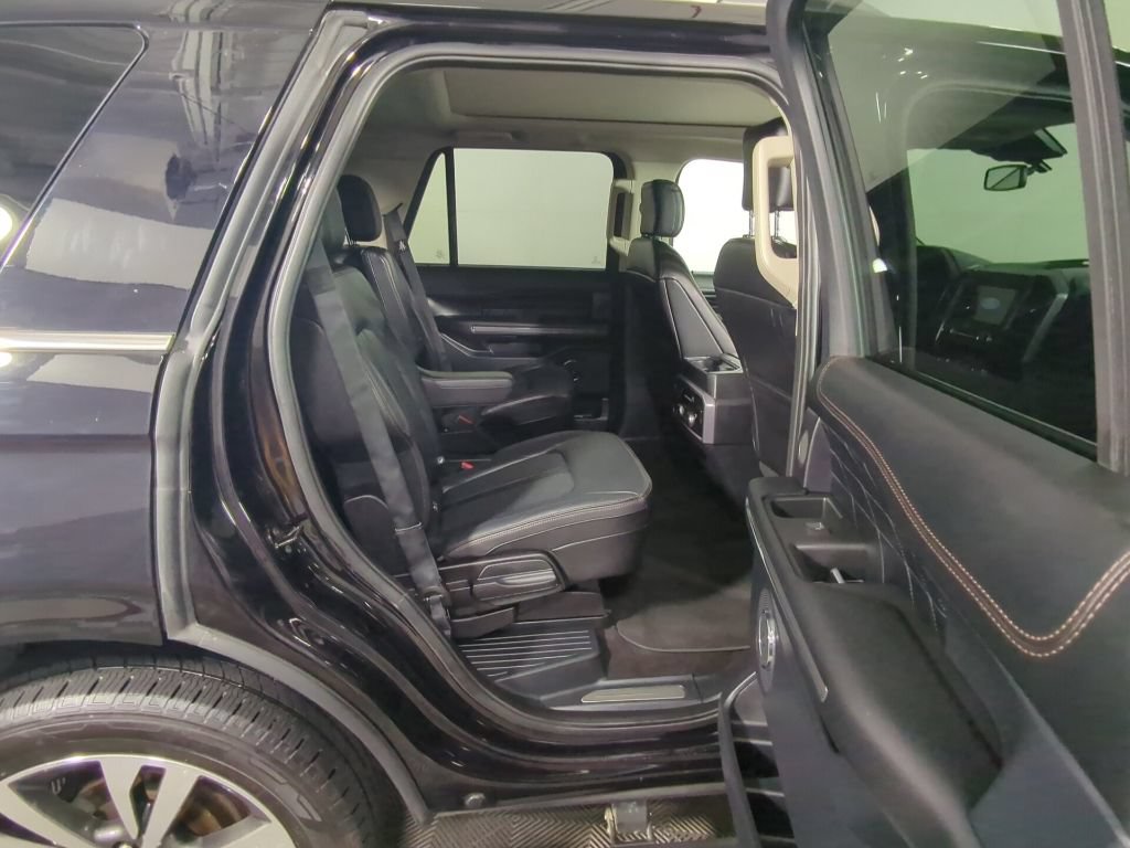 Certified 2020 Ford Expedition Platinum AWD/4WD image 16