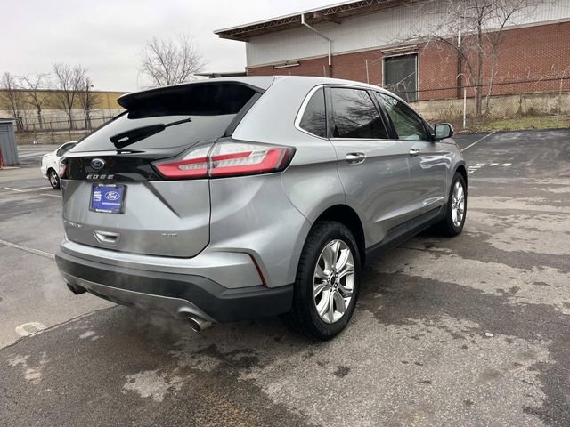 Certified 2024 Ford Edge Titanium image 3