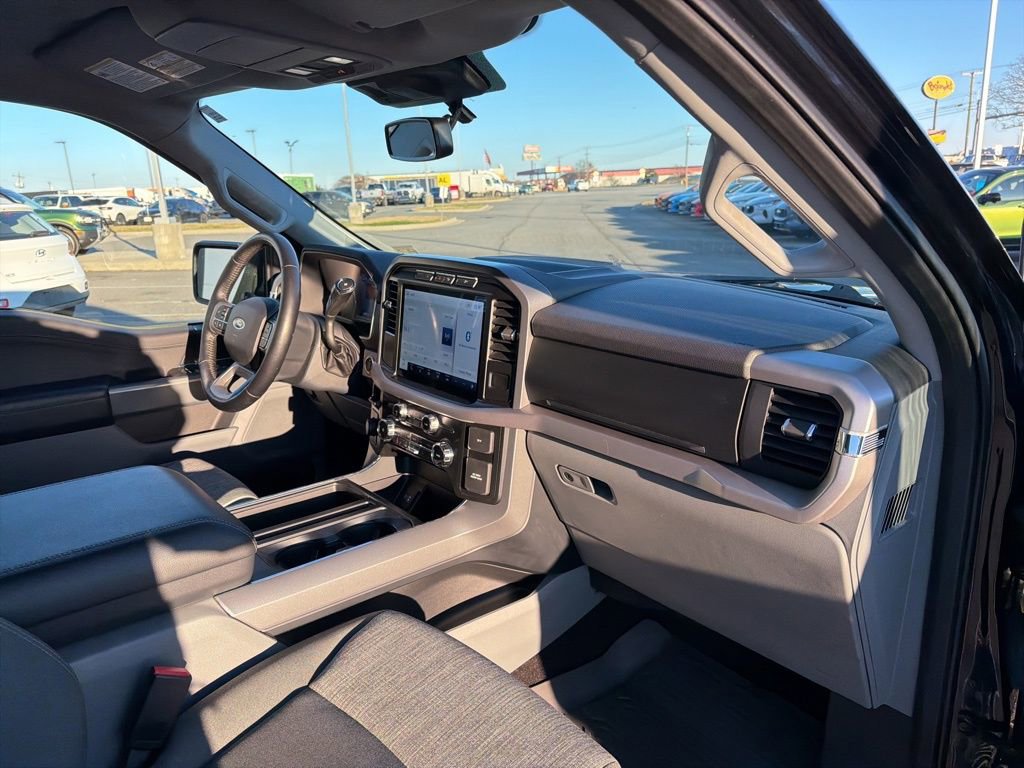 Certified 2022 Ford F150 XLT w/ Equipment Group 302A High image 22