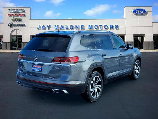 Used 2022 Volkswagen Atlas SEL image 2