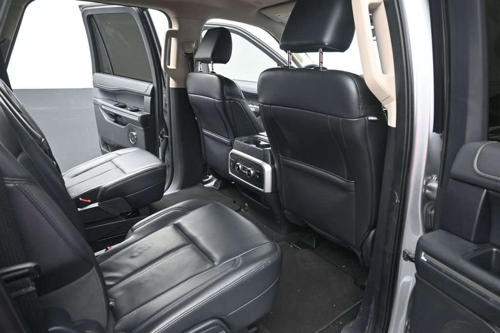 Certified 2024 Ford Expedition Max XLT RWD image 12