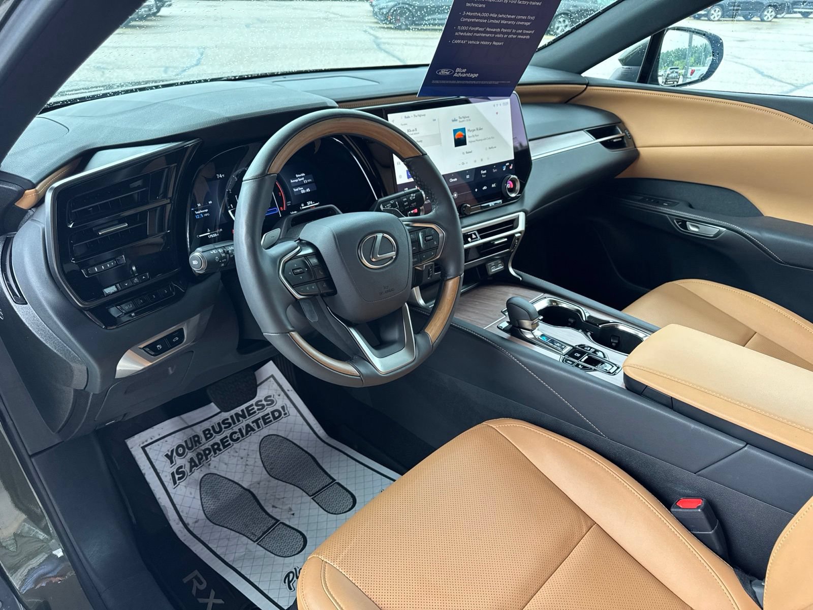 Used 2025 Lexus RX 350 Premium w/ Convenience Package AWD/4WD image 22