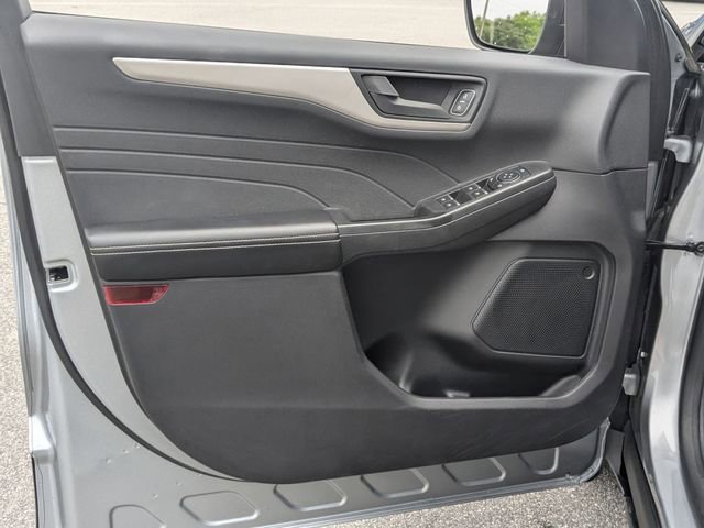Certified 2022 Ford Escape SE w/ Convenience Package FWD image 9