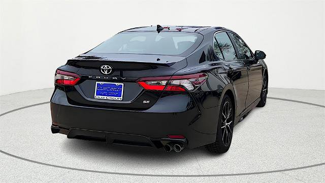 Used 2024 Toyota Camry SE image 8