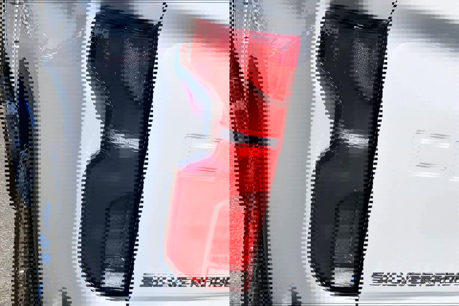 Used 2025 Chevrolet Silverado 3500 LTZ w/ LTZ Premium Package image 29