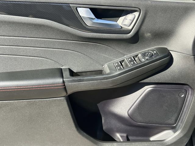 Certified 2024 Ford Escape ST-Line w/ Tech Pack #1 image 15