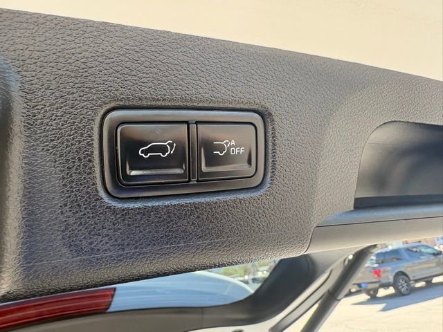 Used 2025 Kia Telluride S FWD image 17