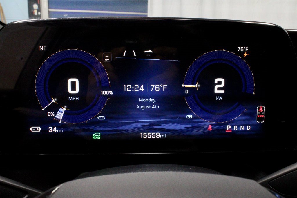 Used 2025 Chevrolet Equinox EV RS w/ LPO, Trailering Package image 30