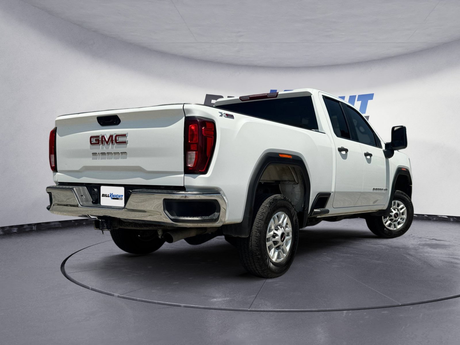 Used 2024 GMC Sierra 2500 Pro w/ Convenience Package AWD/4WD image 5