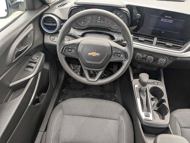 Used 2026 Chevrolet Trax LS FWD image 16