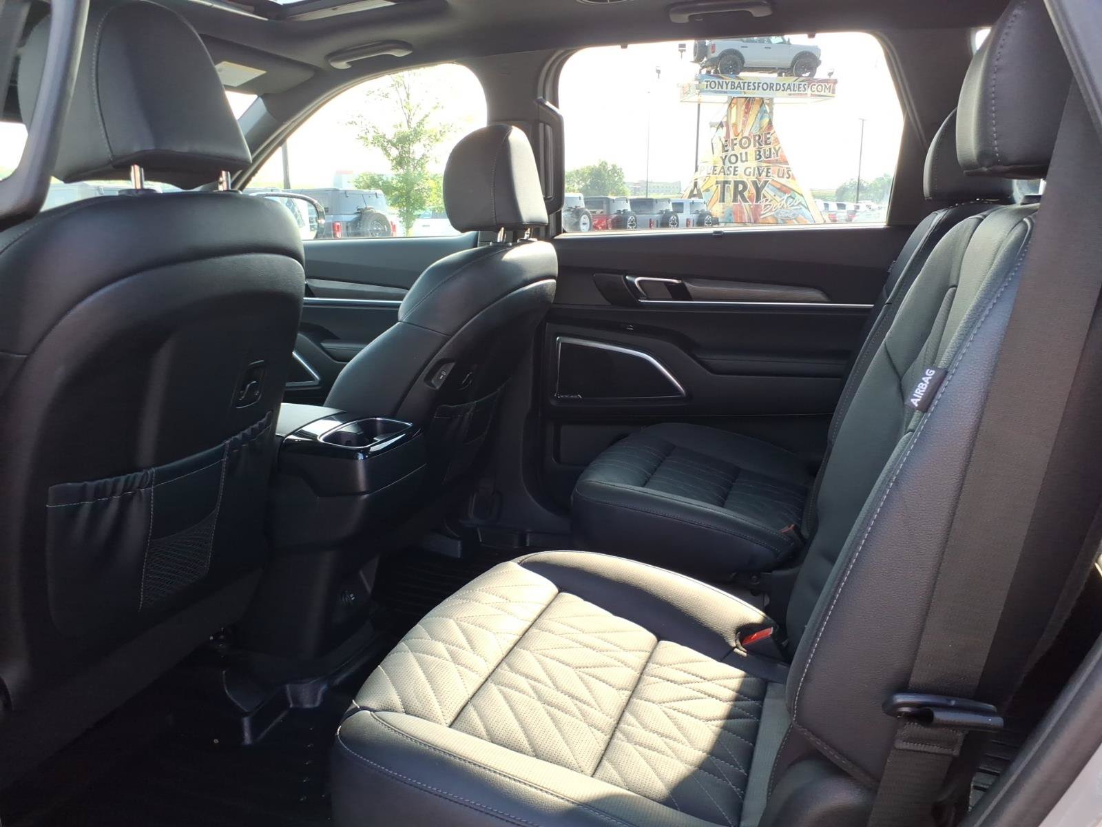 Used 2023 Kia Telluride SX X-Line AWD/4WD image 13