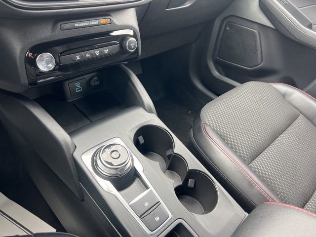 Certified 2023 Ford Escape ST-Line Select w/ Tech Pack #1 image 16