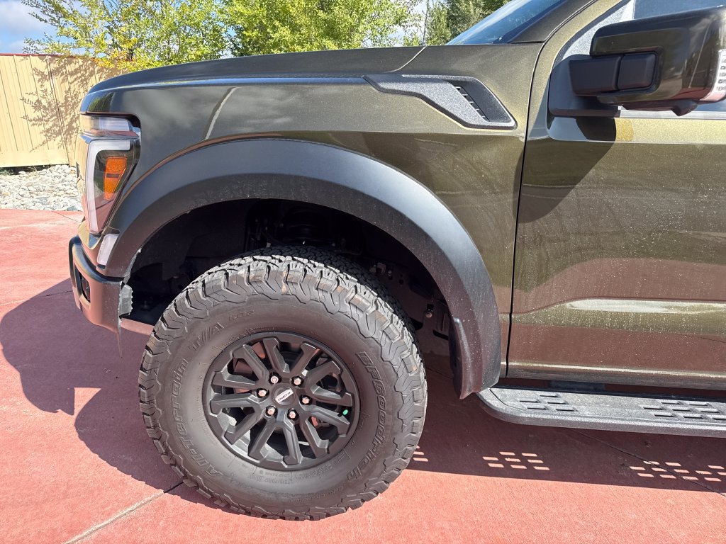 Certified 2025 Ford F150 Raptor AWD/4WD image 33