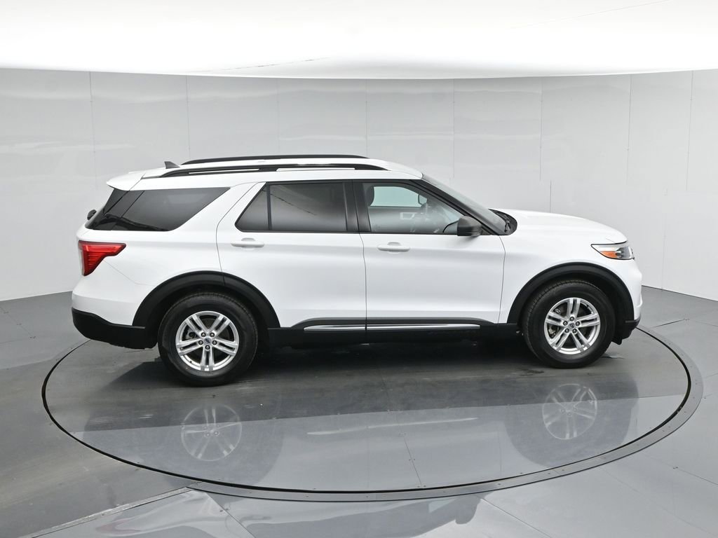 Certified 2021 Ford Explorer XLT image 46