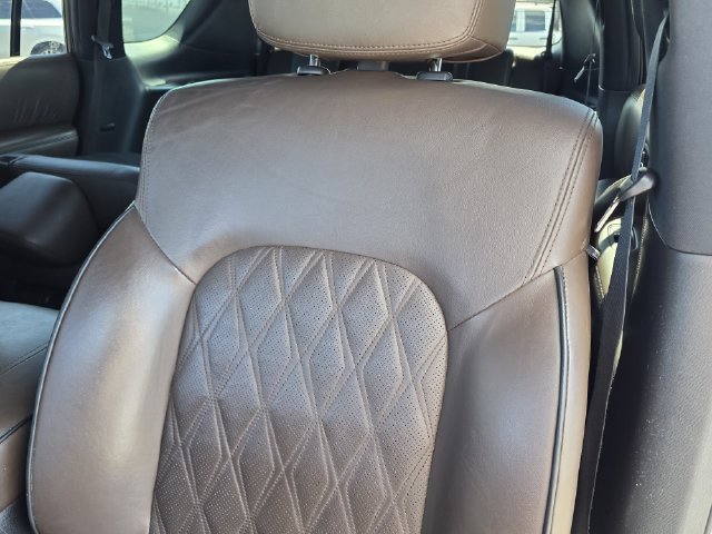 Used 2023 Nissan Armada Platinum w/ Captain's Chairs Package RWD image 14