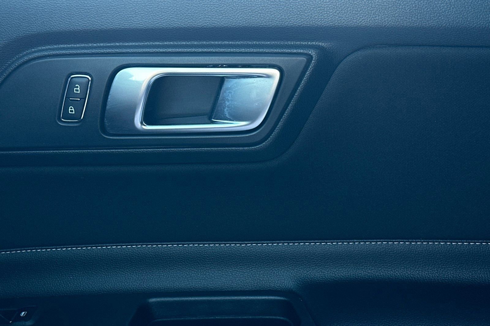 Certified 2021 Ford Mustang GT w/ GT Performance Package image 17