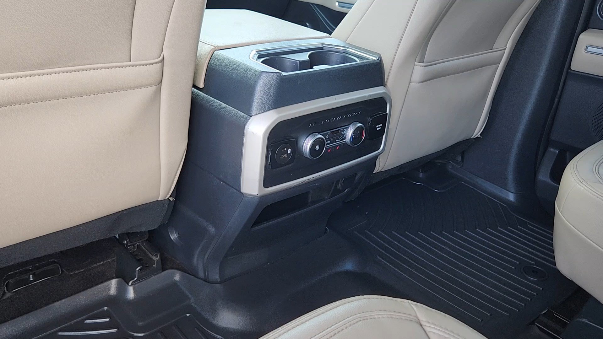 Certified 2022 Ford Expedition Limited AWD/4WD image 18