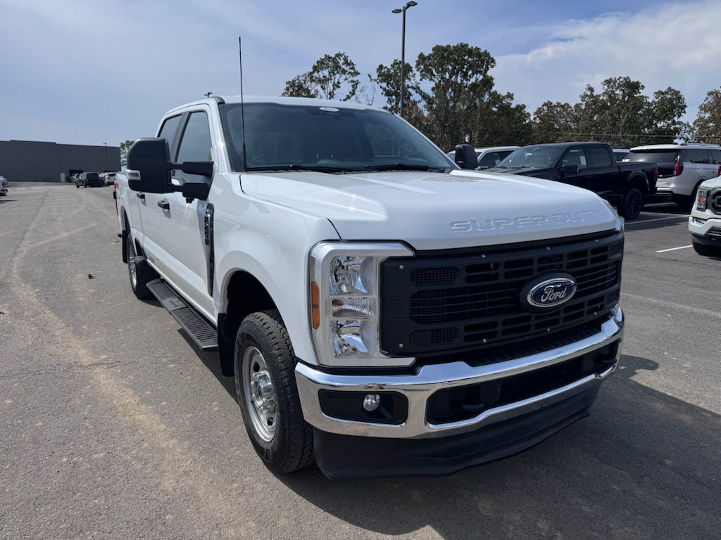 Certified 2024 Ford F250 XL w/ 360-Degree Camera Package AWD/4WD image 3