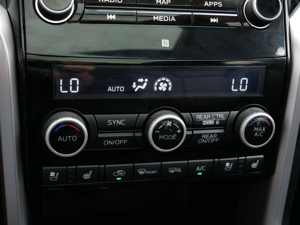 Used 2021 Subaru Ascent Touring AWD/4WD image 24