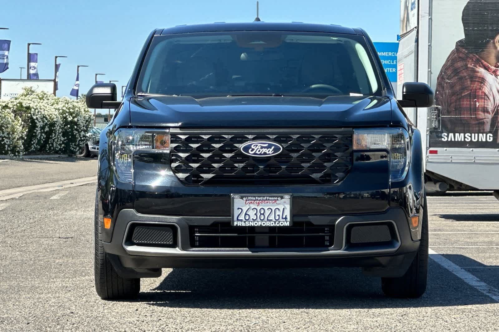 Certified 2025 Ford Maverick XLT FWD image 11