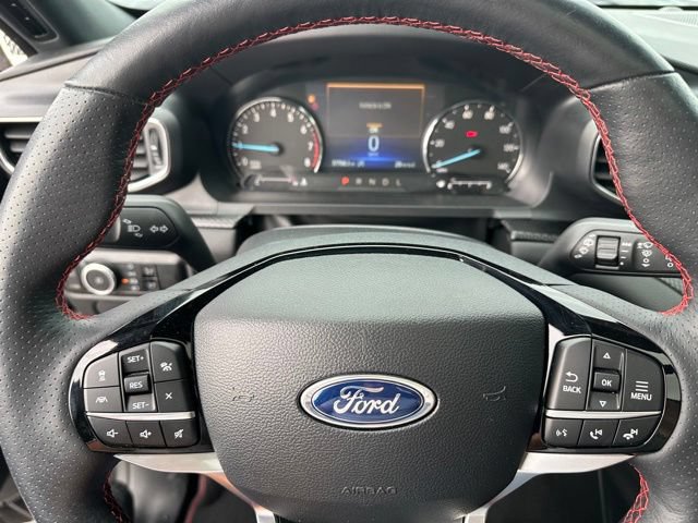 Certified 2024 Ford Explorer ST-Line w/ Class IV Trailer Tow Package AWD/4WD image 28