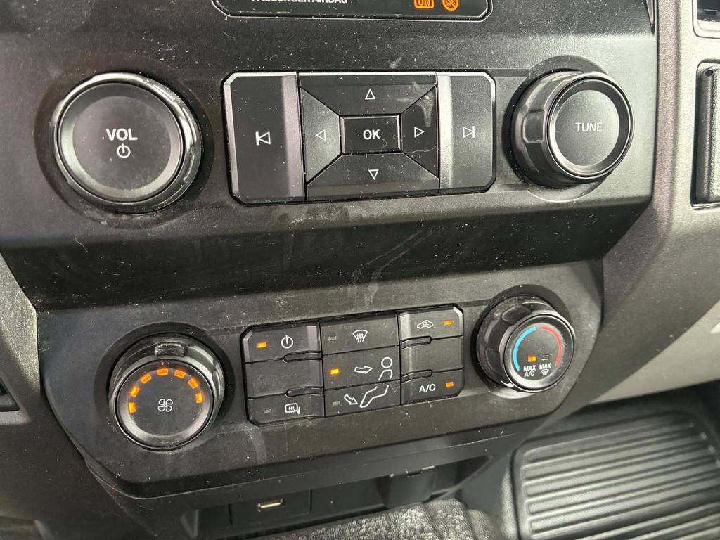 Certified 2020 Ford F450 XL w/ Power Equipment Group AWD/4WD image 25