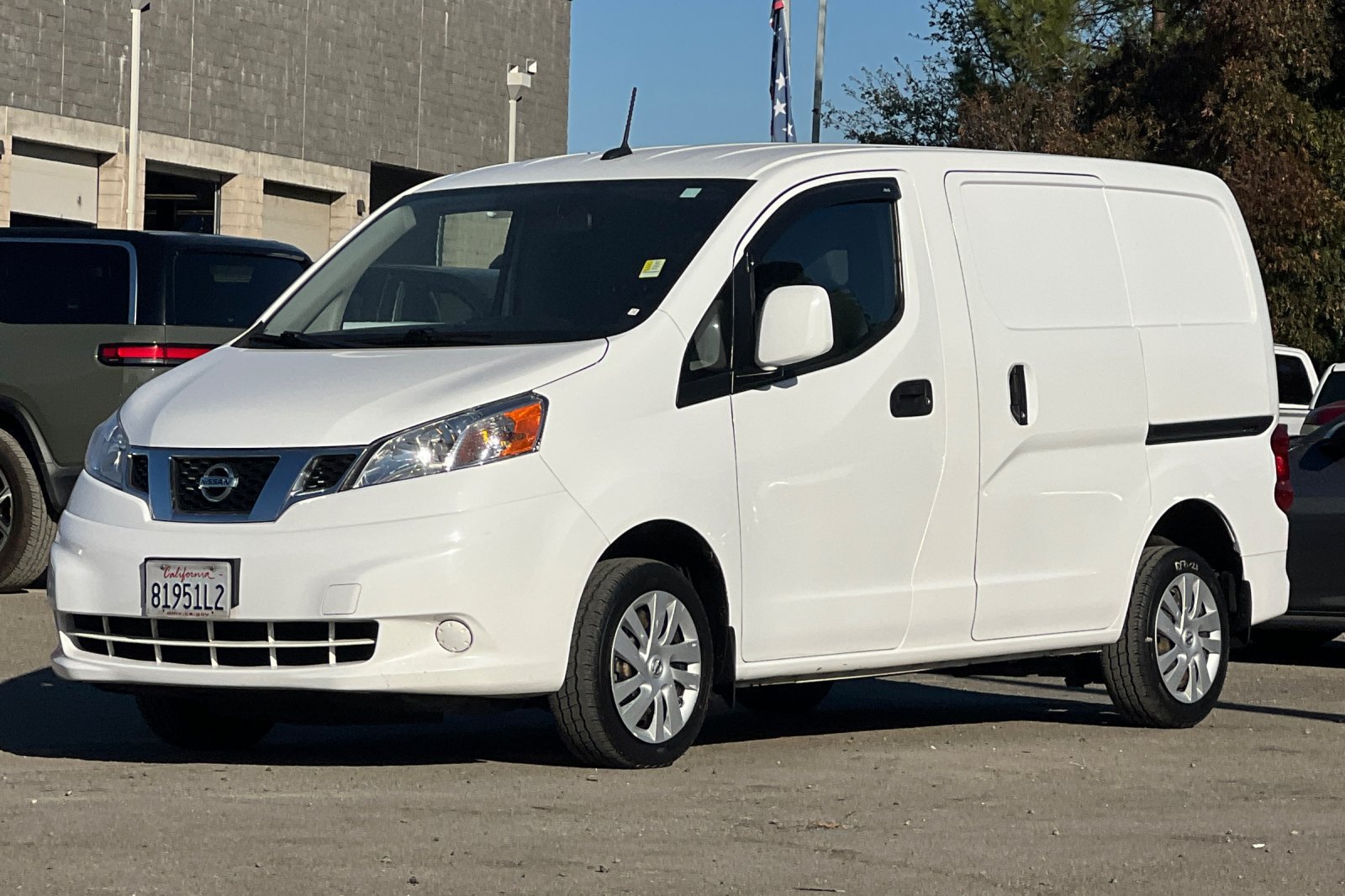 Used 2018 Nissan NV200 SV w/ Navigation Package FWD image 8