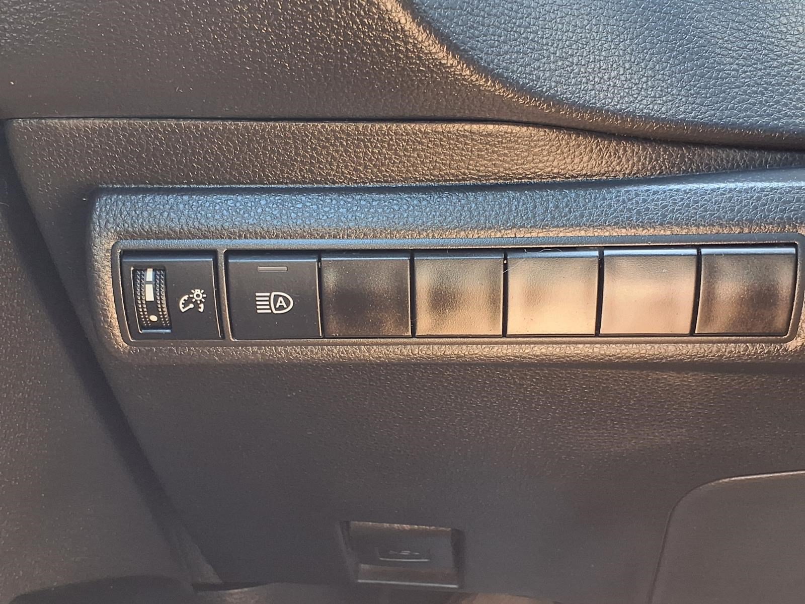 Used 2024 Toyota Corolla Sedan FWD image 21