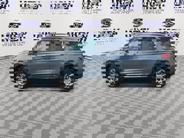 Certified 2025 Ford Explorer Active image 3