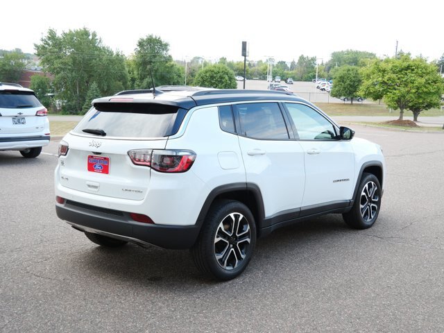 Used 2023 Jeep Compass Limited AWD/4WD image 5