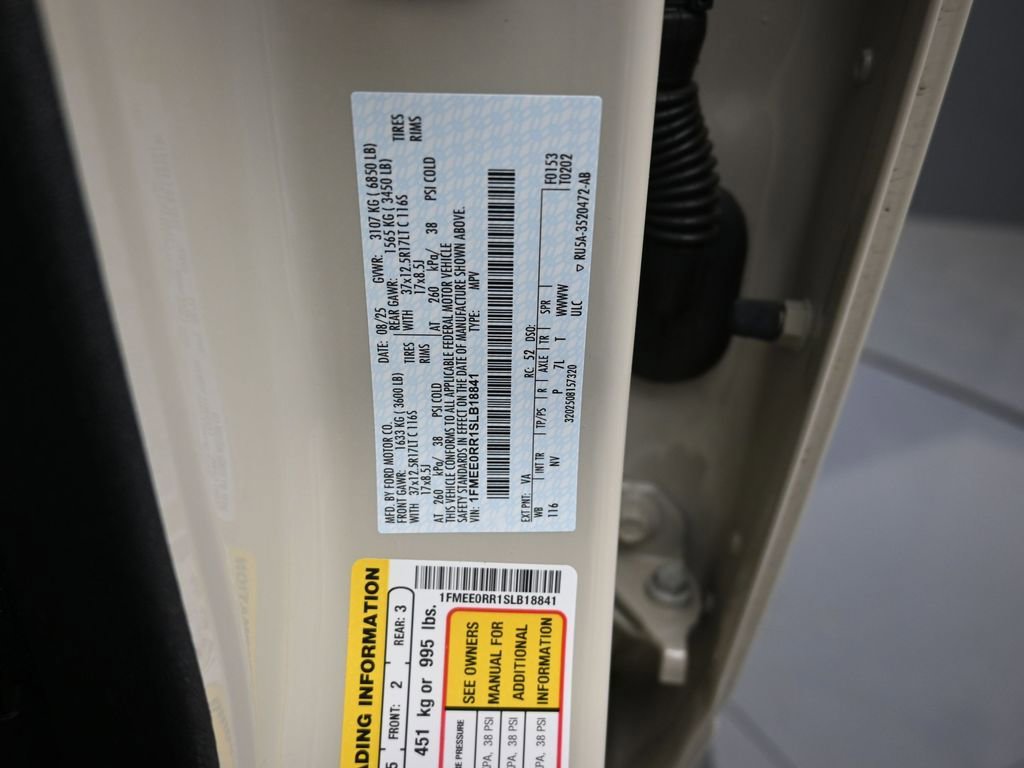 Certified 2025 Ford Bronco Raptor w/ Interior Carbon Fiber Pack AWD/4WD image 18