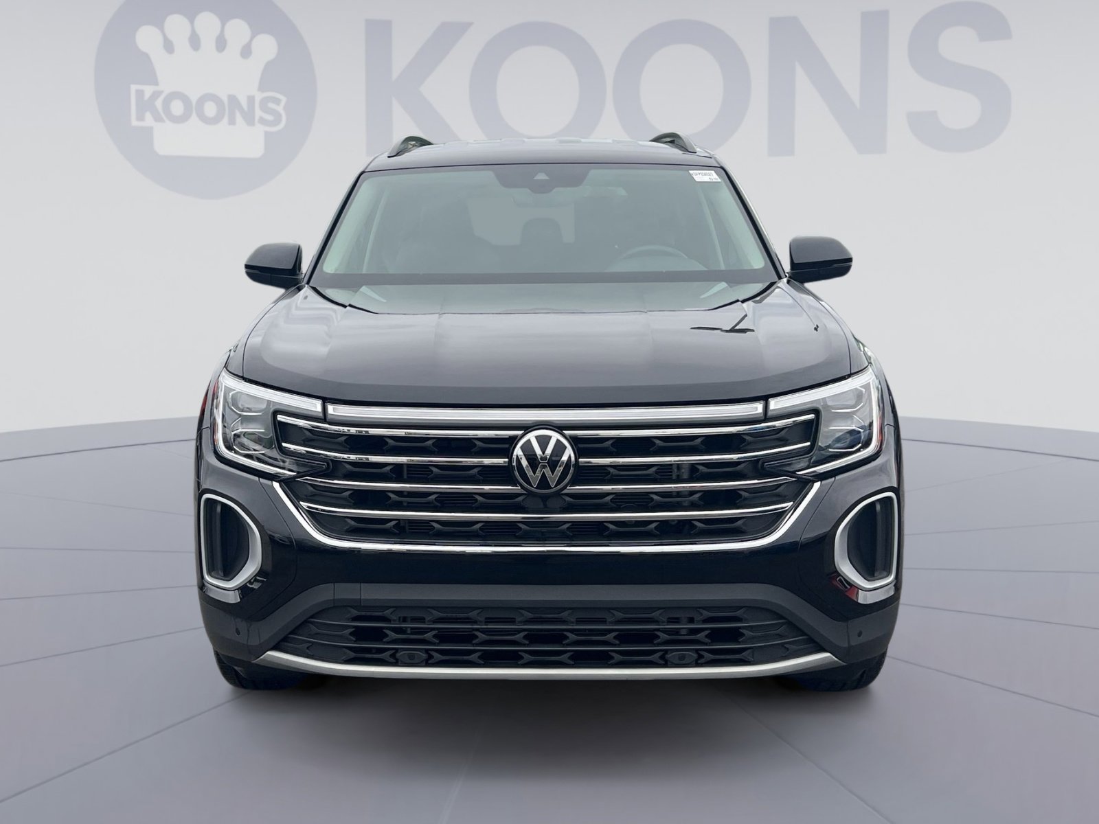 Used 2025 Volkswagen Atlas SE FWD image 19