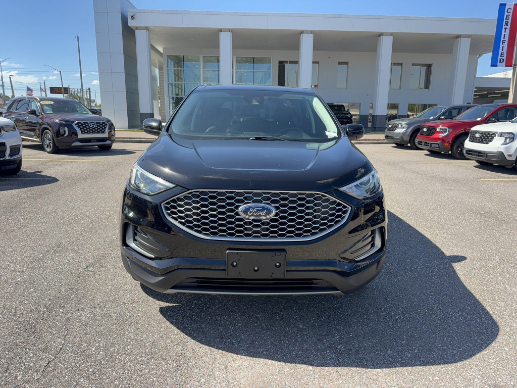 Certified 2023 Ford Edge SEL image 6
