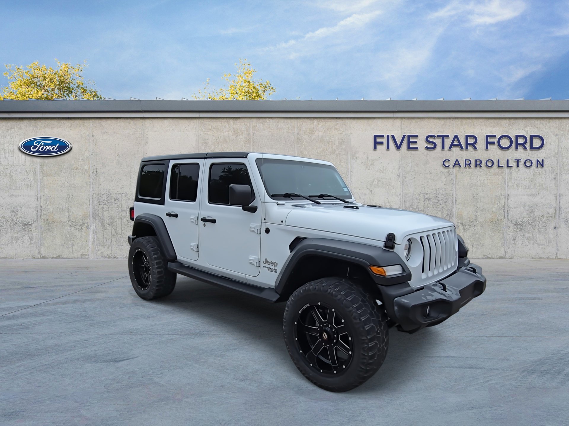Used 2018 Jeep Wrangler Unlimited Sport image 2