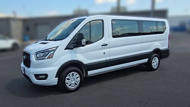 Certified 2023 Ford Transit 350 XLT RWD image 5