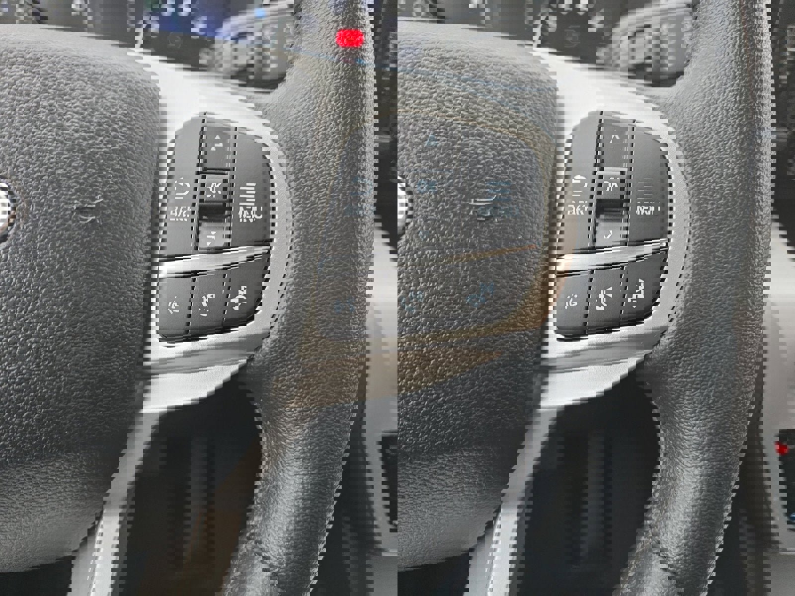 Certified 2023 Ford Explorer XLT w/ Equipment Group 202A image 15