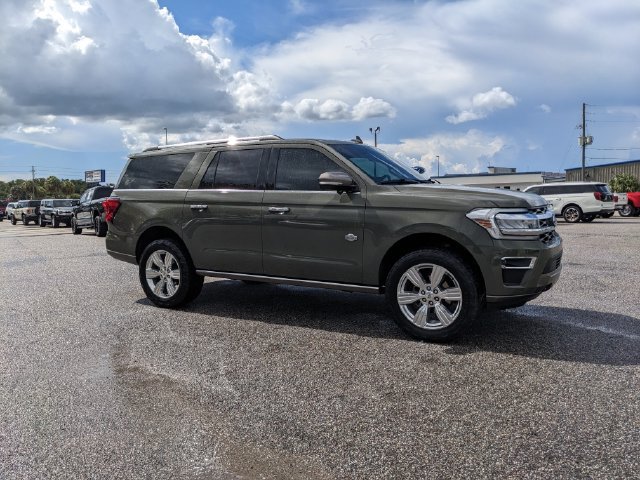 Certified 2024 Ford Expedition Max King Ranch AWD/4WD image 2