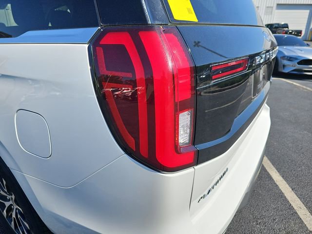 Certified 2025 Ford Expedition Platinum AWD/4WD image 31