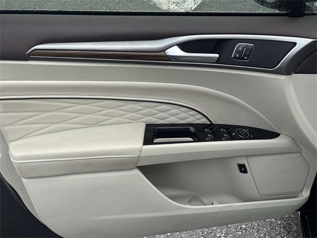 Certified 2018 Ford Fusion Energi Platinum image 21
