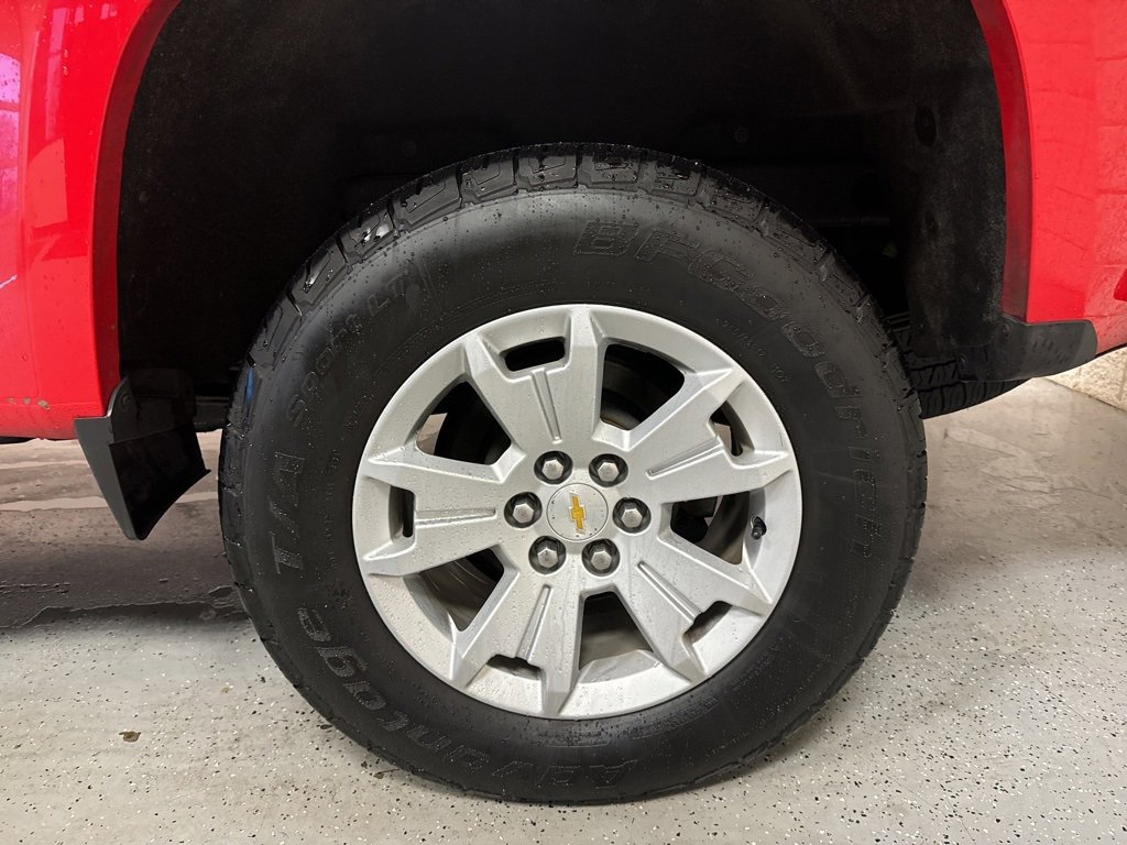 Used 2019 Chevrolet Colorado LT w/ LT Convenience Package image 2